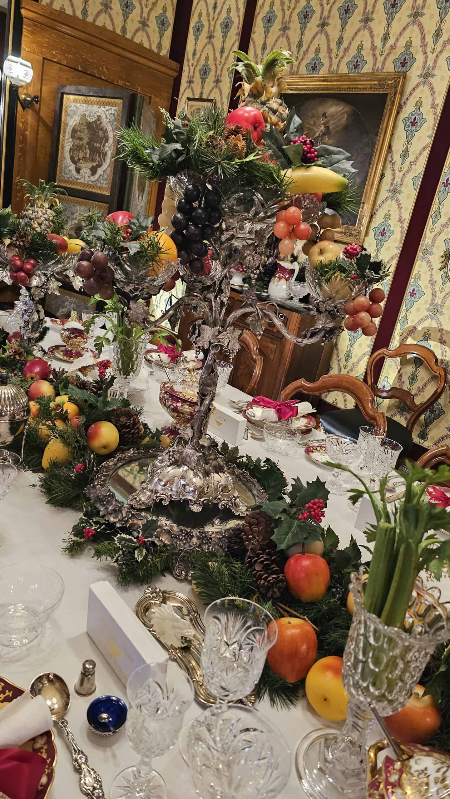 Vintage Christmas centerpieces