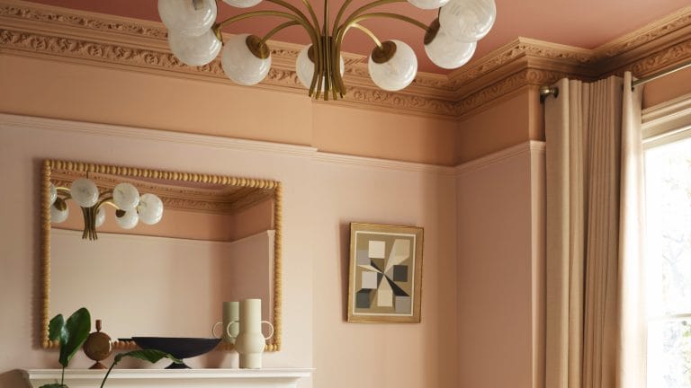 Color Capping with crown molding detail