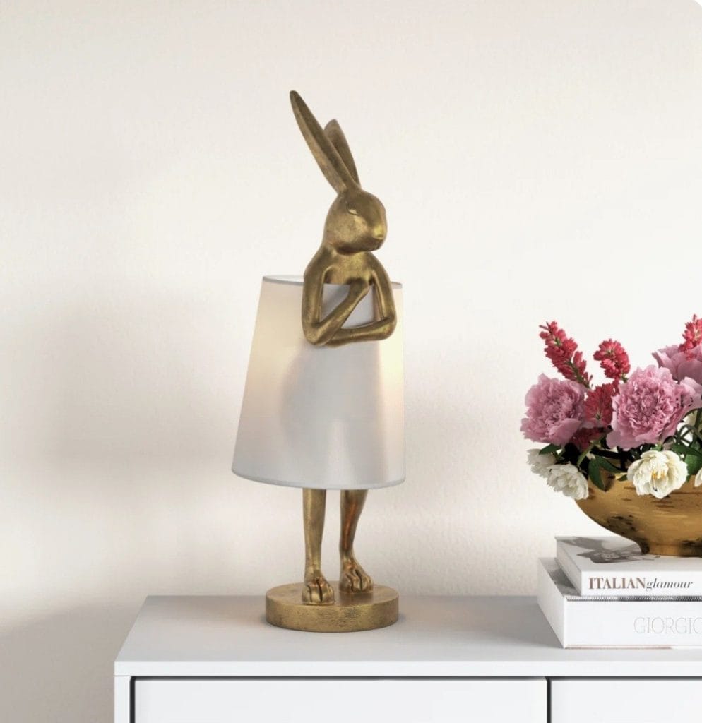Charming bunny lamp