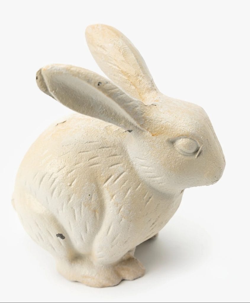 Cast iron bunny
